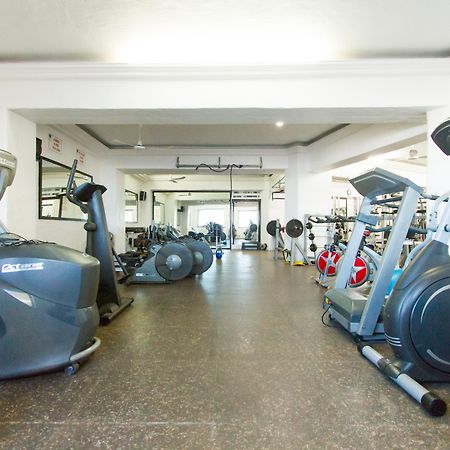 Royal Villas Resort Mazatlan Dış mekan fotoğraf The gym at the hotel