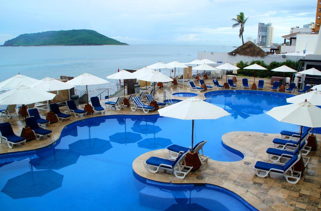 Royal Villas Resort Mazatlan Dış mekan fotoğraf A resort in Acapulco, Mexico