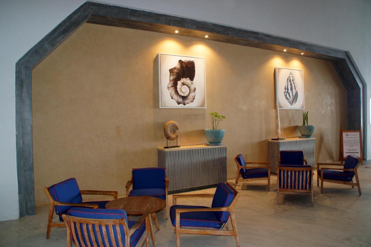 Royal Villas Resort Mazatlan Dış mekan fotoğraf The lobby of the hotel